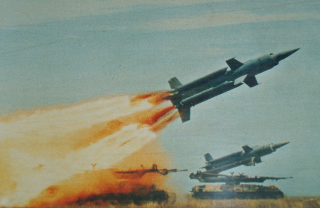 T_90AK's tweet photo. Very Cool picture of a 2K11 Krug firing. https://t.co/cCtGRgI08I