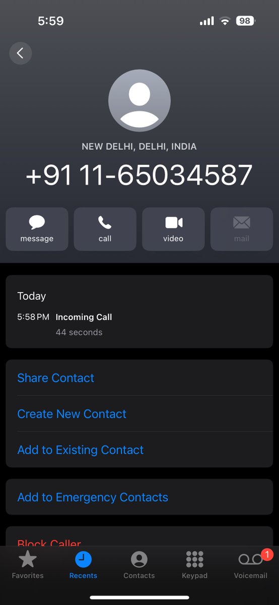 roy__aashish's tweet image. @HeroFinCorpLtd @HeroMotoCorp 

What the actual f*ck is wrong with you?! Calling me 20 damn times a day like I owe you my soul! I can’t even get through my 9-to-5 without your annoying-ass calls. I don’t want your shitty offer—piss off and leave me alone! #Furious #StopCalling