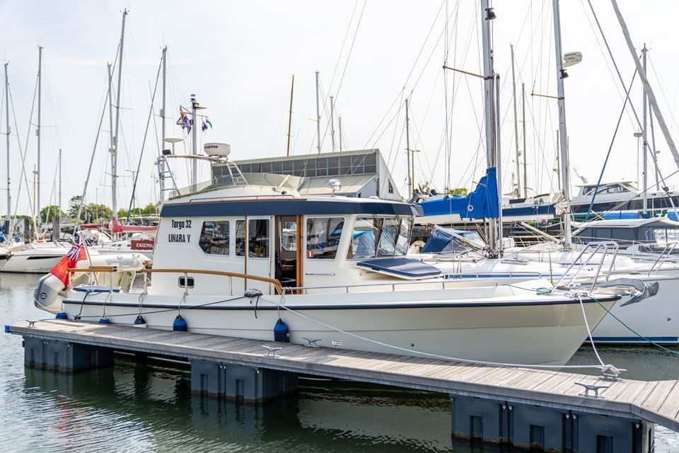 We thought you might be interested that the Botnia Targa 32, LINARA V has had a price reduction. Asking £184,950 VAT paid. Lying Lymington, Hampshire, UK. berthoninternational.com/yacht-sales-br… #motoryacht #yachtforsale #yachting #yachtbroker
