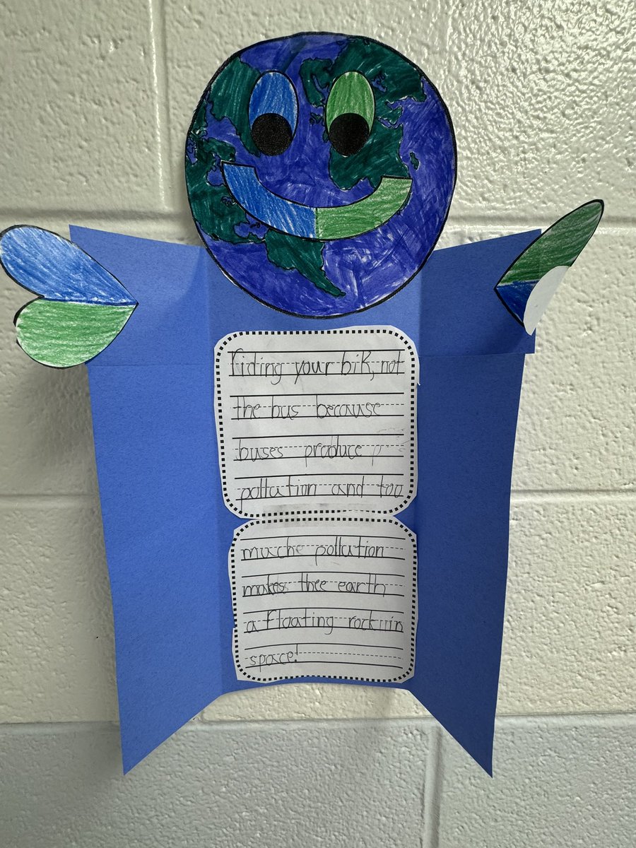 Miss Kerr tweet media