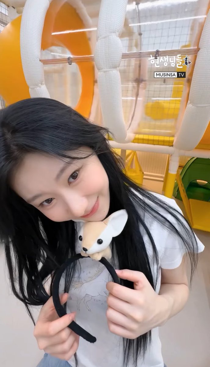 _cnssam's tweet photo. ㄴㅁㄴㅁㄴㅁㄴㅁㄴㅁ ㄱㅇㅇ 😳😳😳😳😳 https://t.co/xdmWAqofnj