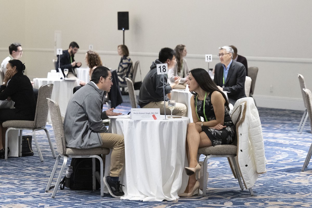 Personalized Career Conversations: At these #AACR25 career sessions (Saturday, April 26), early-career scientists can attend one-on-one meetings with senior investigators to network and get career advice. Pre-registration is required. abstractsonline.com/pp8/#!/20273/s…
#AACRECR