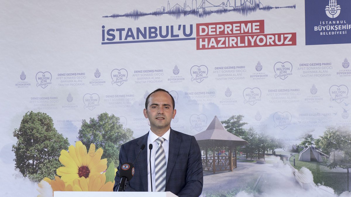 BirGun_Gazetesi's tweet photo. Silivri Cezaevi'nde tutuklu bulunan Tayfun Kahraman'dan deprem mesajı: Parklarımıza ve deprem toplanma alanlarımıza sahip çıkalım. Hiçbir rant, insan canından önemli değil
https://t.co/vnHC0NmvkG https://t.co/di4KtBZ6E2