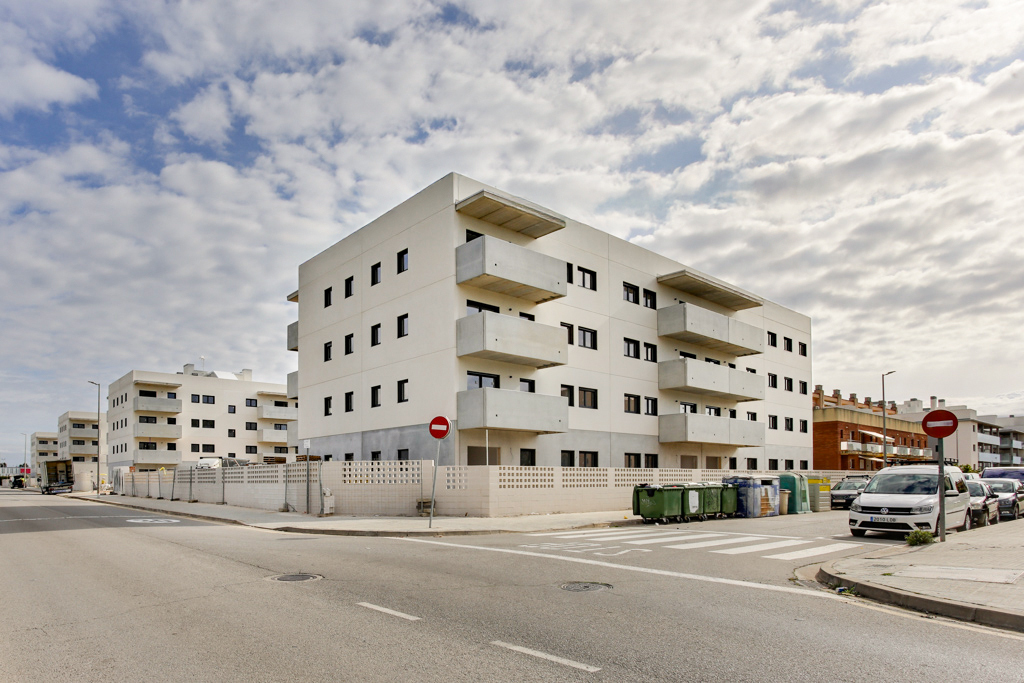 La CUP posa en dubte el procés d’adjudicació dels pisos de lloguer assequible.
Des de la regidoria d’Habitatge han explicat que la responsable tècnica ja es va posar de seguida a disposició del regidor per respondre-li les preguntes. #Cubelles
radiocubelles.cat/noticies/pln5/…