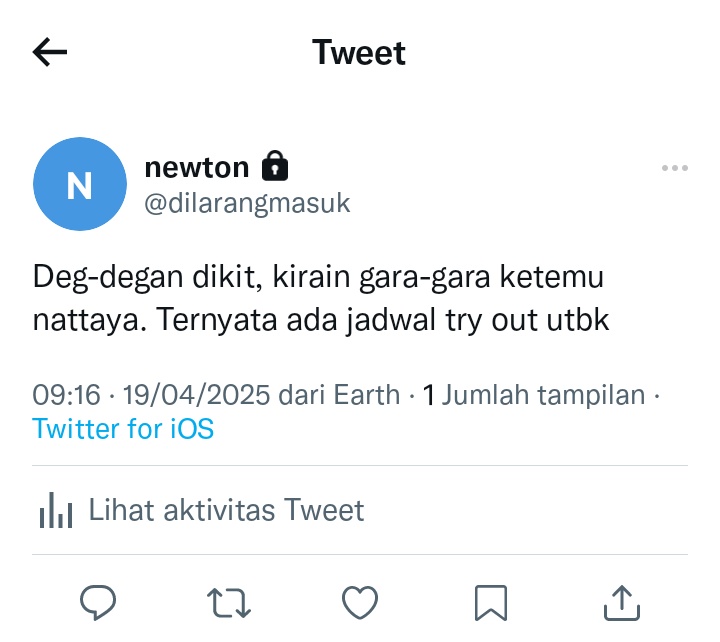 𓇼 tweet media