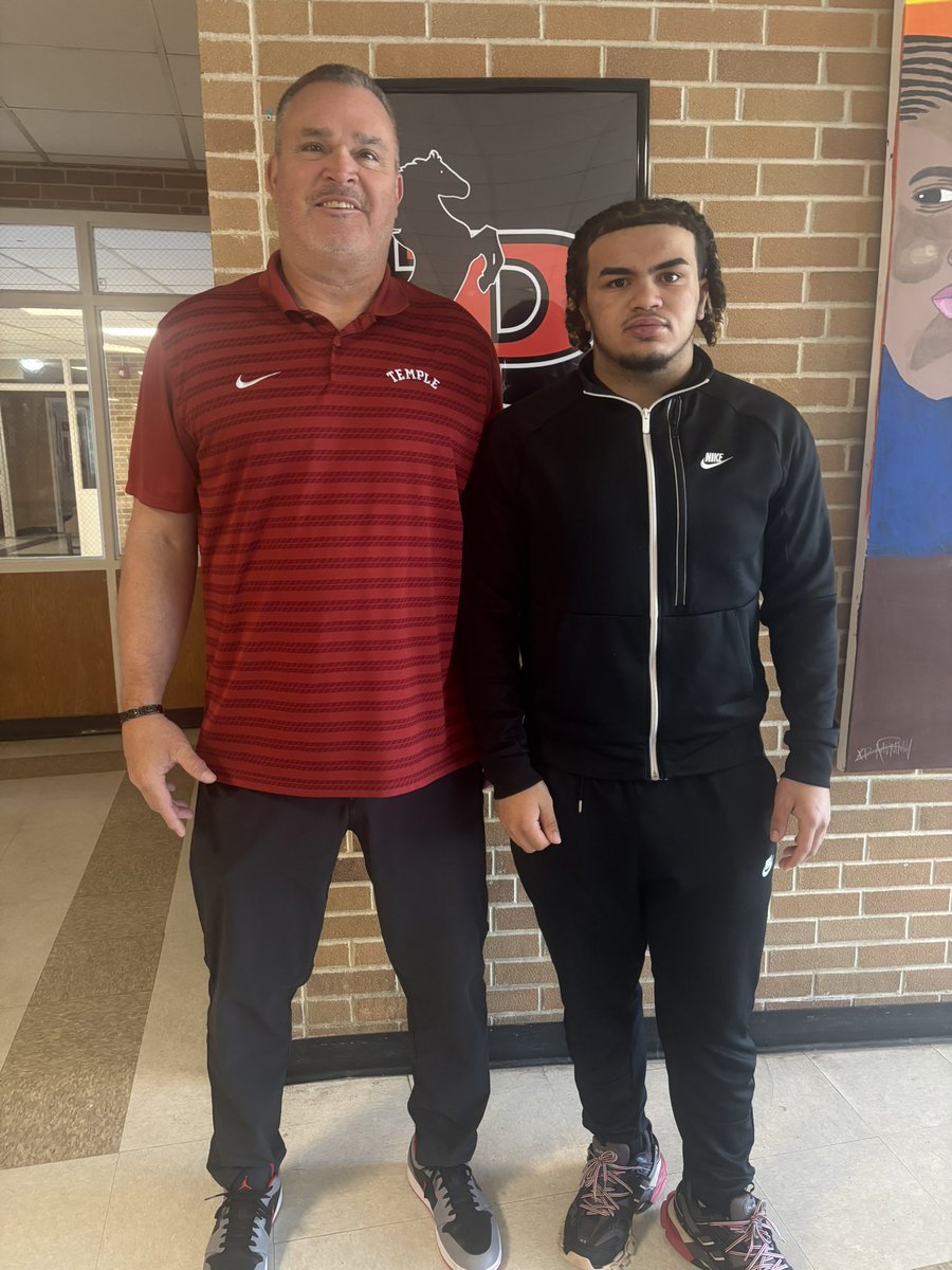 Had a great time connecting back with my guy <a href="/keithdudz/">Keith Dudzinski</a> thanks for coming down to Connecticut <a href="/Temple_FB/">Temple Football</a> <a href="/PSAFootball_/">Coach Mook</a> <a href="/FCoston41738/">Coach Frank Coston</a> <a href="/CoachPanasci/">Eric Panasci 🏈</a> <a href="/excelnewengland/">Excel New England Football</a> <a href="/NE6FB_Recruits/">NE-Recruits</a> <a href="/CoachAhmadTUFF/">Khalil Ahmad</a> @HaynesworthIV