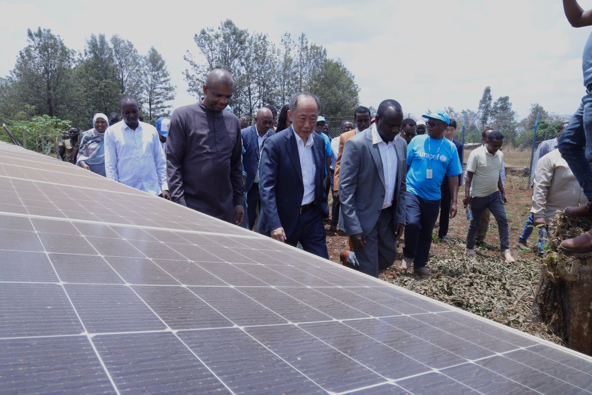 UNICEF Ethiopia (@unicefethiopia) on Twitter photo The Regional Pres. H.E. Ashadli Hassen, <a href="/JapanEthiopia/">Japan In Ethiopia</a> Amb. H.E. Mr. SHIBATA Hironori, & UNICEF Rep. <a href="/AbouKampo/">Abou Kampo</a>, inaugurated a solar energy system in the Benishangul-Gumuz region.
The system will provide safe water to over 37k residents, including #children, women, & 13k IDPs. The Regional Pres. H.E. Ashadli Hassen, <a href="/JapanEthiopia/">Japan In Ethiopia</a> Amb. H.E. Mr. SHIBATA Hironori, & UNICEF Rep. <a href="/AbouKampo/">Abou Kampo</a>, inaugurated a solar energy system in the Benishangul-Gumuz region.
The system will provide safe water to over 37k residents, including #children, women, & 13k IDPs.