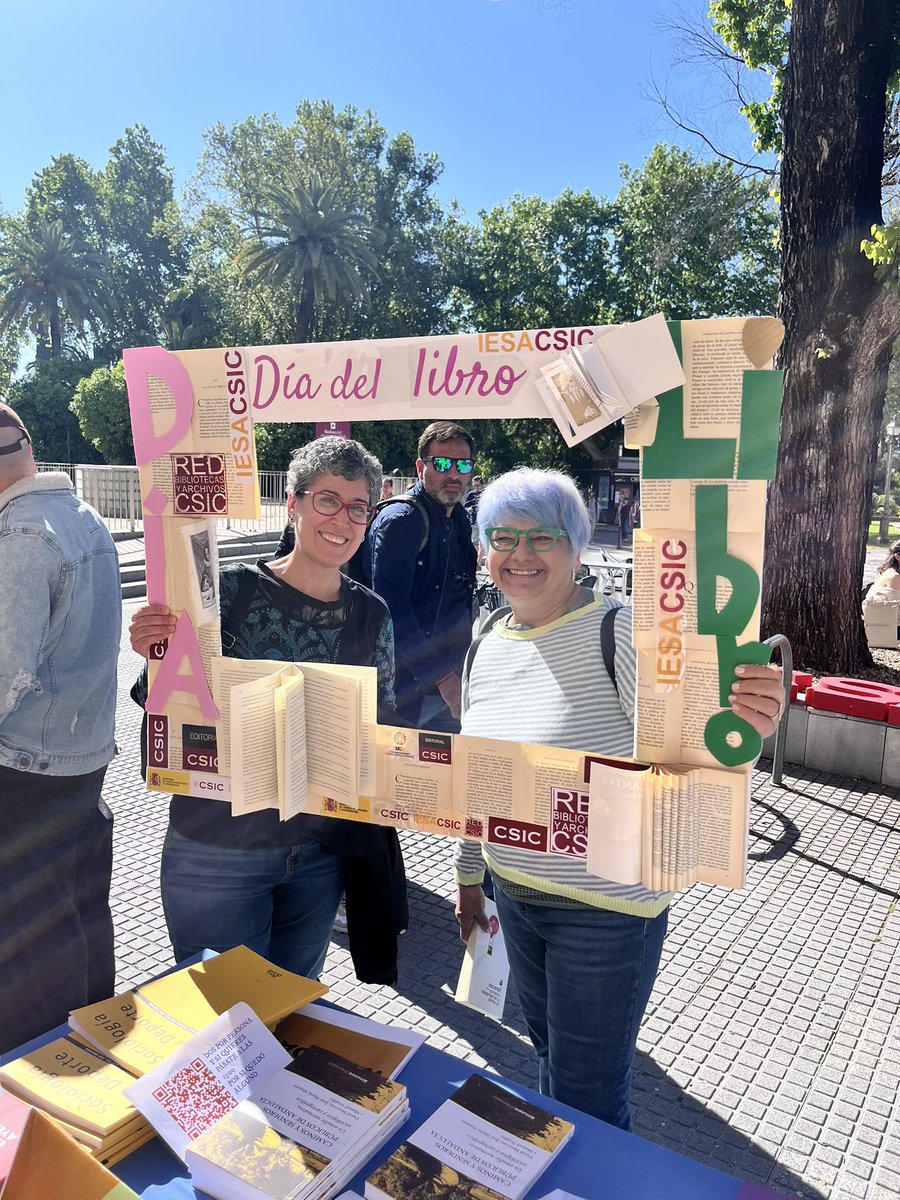 Revista Internacional de Sociología (@rissociologia) on Twitter photo Fantástico día del #libro aquí en el <a href="/iesa_csic/">IESA CSIC</a> compartiendo con cada una de las personas q nos han querido acompañar y conocer <a href="/RISsociologia/">Revista Internacional de Sociología</a> <a href="/EditorialCSIC/">Editorial CSIC</a> <a href="/DoctoradoSPAUCO/">Doctorado Sociología UCO</a> hemos regalado libros, y vendido algunos, conocido a muchas personas de todas partes del mundo ¡Gracias! Fantástico día del #libro aquí en el <a href="/iesa_csic/">IESA CSIC</a> compartiendo con cada una de las personas q nos han querido acompañar y conocer <a href="/RISsociologia/">Revista Internacional de Sociología</a> <a href="/EditorialCSIC/">Editorial CSIC</a> <a href="/DoctoradoSPAUCO/">Doctorado Sociología UCO</a> hemos regalado libros, y vendido algunos, conocido a muchas personas de todas partes del mundo ¡Gracias!