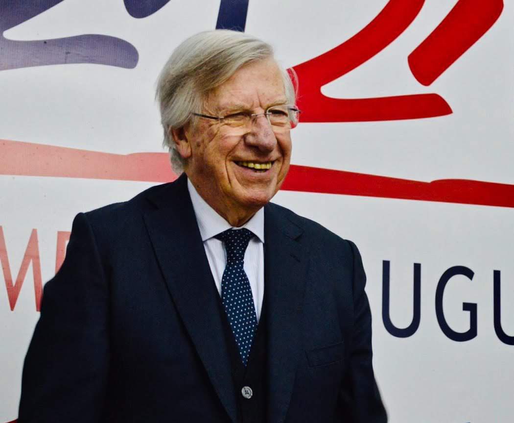Asamblea Uruguay (@asambleauruguay) on Twitter photo Hace 85 años nacía nuestro querido Danilo, y no podemos evitar extrañarlo.
Su palabra clara, su firmeza serena, su forma de pensar el país…
Nos dejó un legado enorme: a nosotros, al <a href="/Frente_Amplio/">Frente Amplio</a> y al país 🇺🇾
Seguimos adelante con sus ideas y su ejemplo.
#Astori Hace 85 años nacía nuestro querido Danilo, y no podemos evitar extrañarlo.
Su palabra clara, su firmeza serena, su forma de pensar el país…
Nos dejó un legado enorme: a nosotros, al <a href="/Frente_Amplio/">Frente Amplio</a> y al país 🇺🇾
Seguimos adelante con sus ideas y su ejemplo.
#Astori