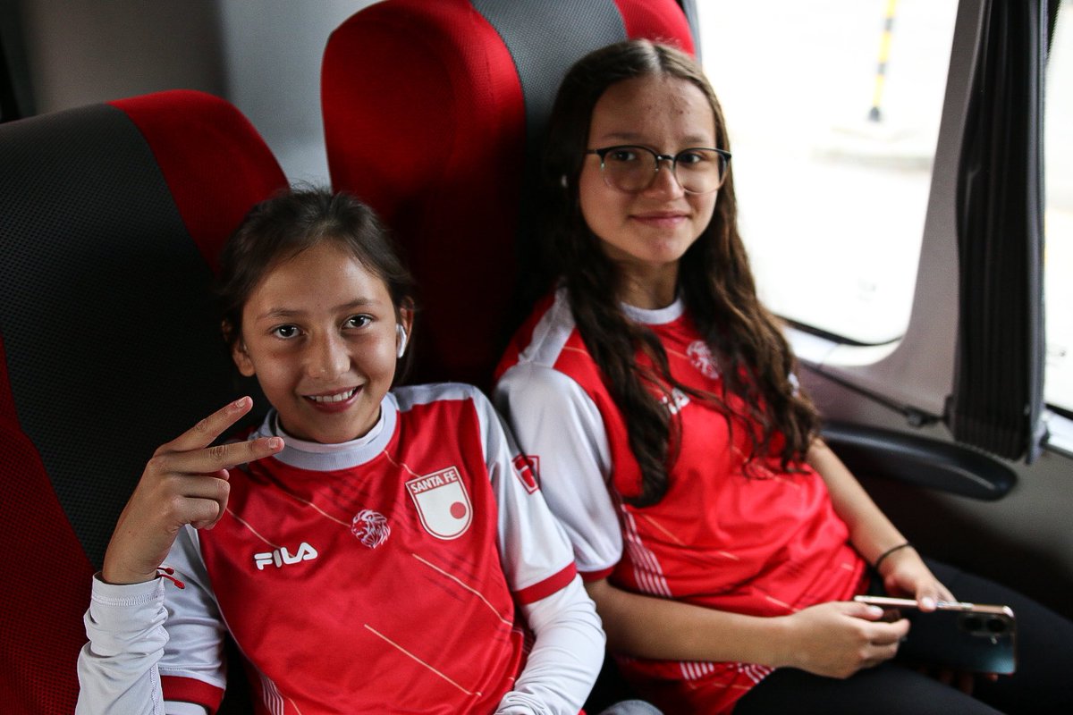 Escuelas Santa Fe tweet media