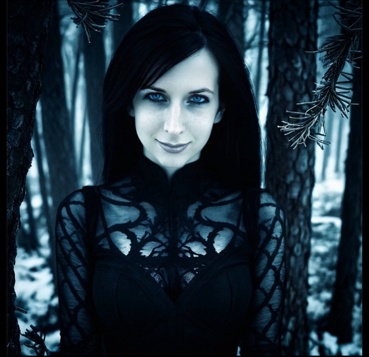 jperwyn's tweet image. “A kiss from her will steal your breath,
and leave you begging from death to death.”
#AmericanGoth
@LucyT14124