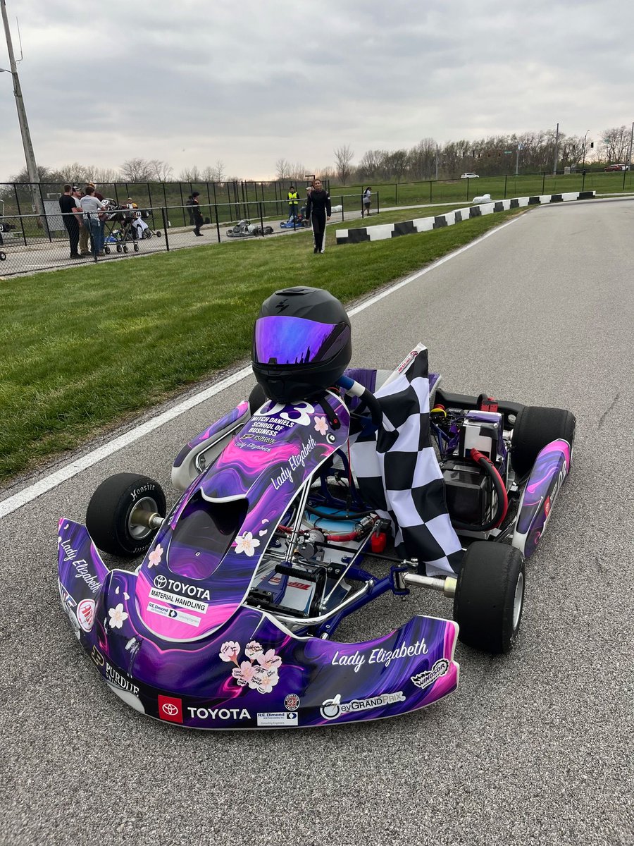 REDimondAssoc's tweet photo. R.E. Dimond was proud to sponsor 3 Purdue EV Kart teams at this year’s Grand Prix. Lady Elizabeth, the first all-female team, took 1st place, and Mitch Mobile finished 3rd.

Great work by students from the Dauch Center and Daniels School of Business.
🎥 https://t.co/FYc6YN8aUn https://t.co/3uKvnAWxYX