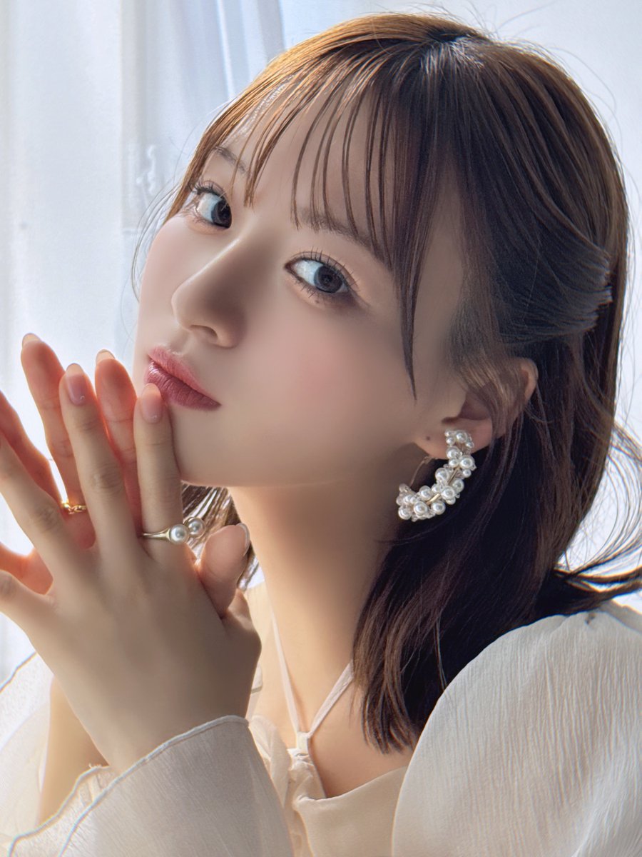 冨田菜々風 ラストチャンス、ラストダンス 歌唱衣装② ヨリ 直筆