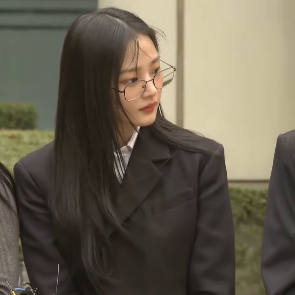 blurrcord's tweet image. 