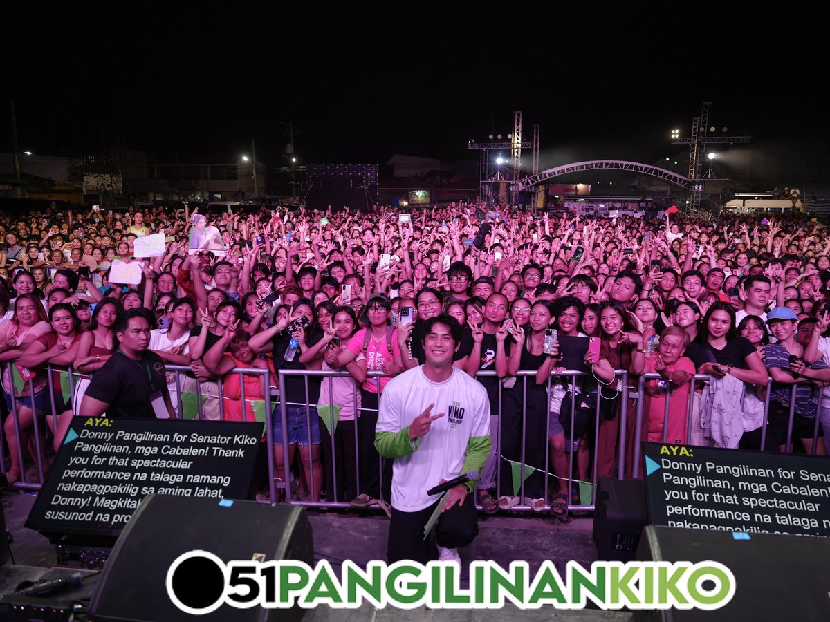kikopangilinan's tweet photo. Dakal a salamat, Donny Pangilinan, para sa mainit na suporta at talento sa #KikoNasaPusoNgPampanga rally! 💚

Nakakagalak makita ang mga kabataan tulad ni Donny na buong pusong nakikiisa sa ating panawagan para sa tapat at totoong pamamahala. Sa tulong ninyo, at ng bawat Pilipinong naninindigan para sa pagbabago, mas tumitibay ang paniniwala nating posible ang mas maayos na kinabukasan para sa ating mga magsasaka, mangingisda, at bawat pamilyang Pilipino. 🇵🇭

#TapatAtTotoo
#KikoSaSenado2025 
#51PangilinanKiko