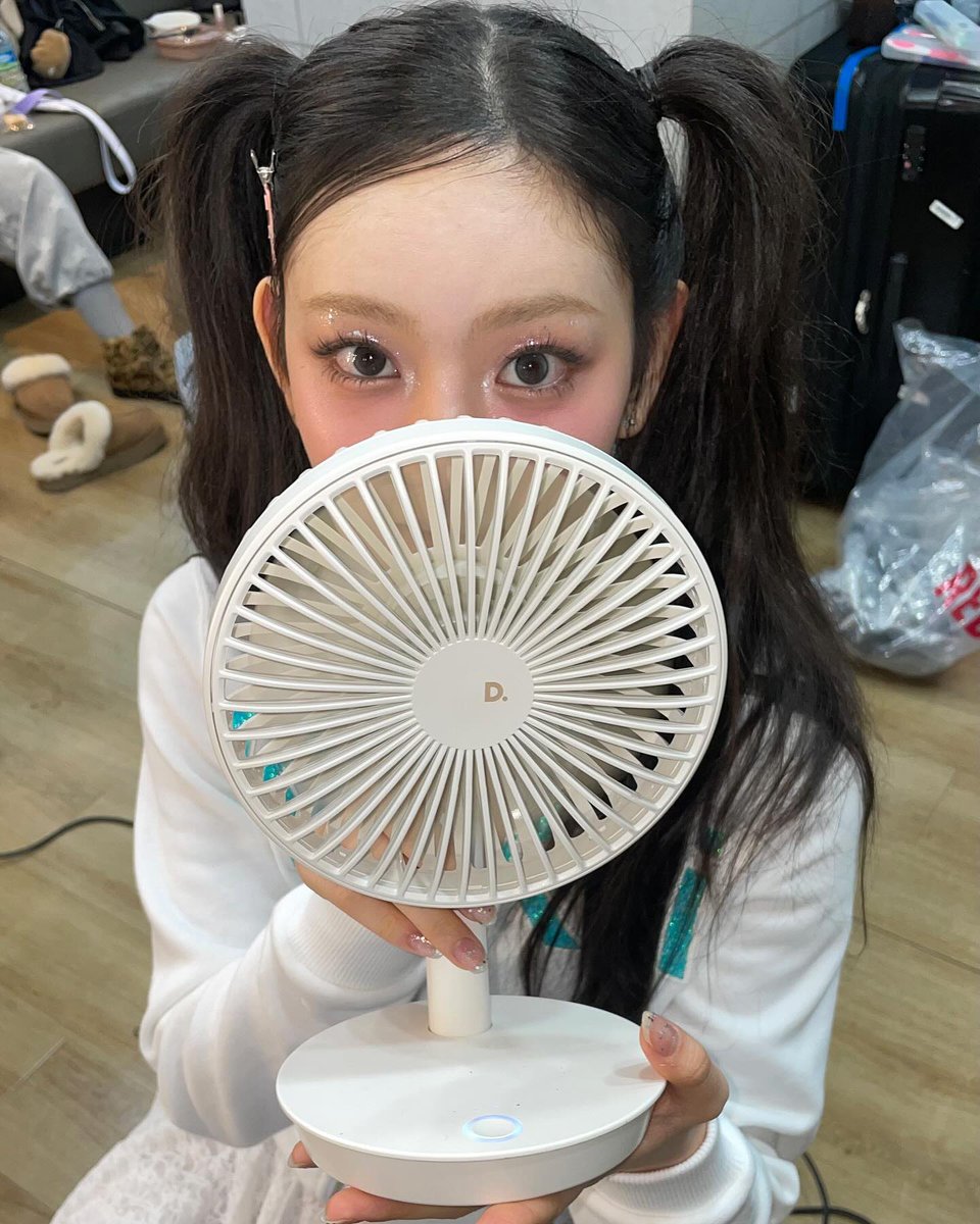 𝙇𝙚𝙚𝙨𝙤𝙡 tweet media