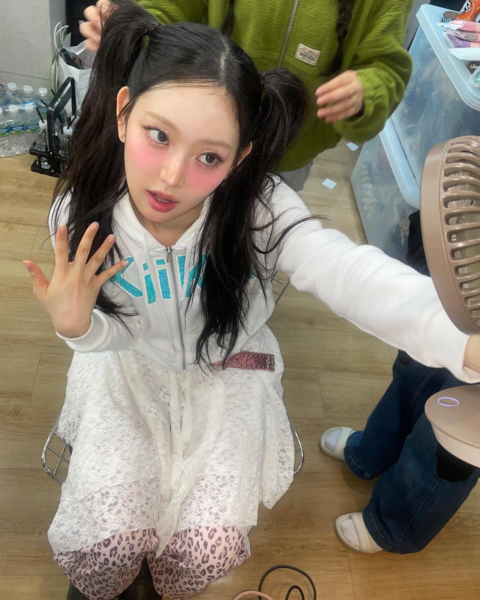 𝙇𝙚𝙚𝙨𝙤𝙡 tweet media