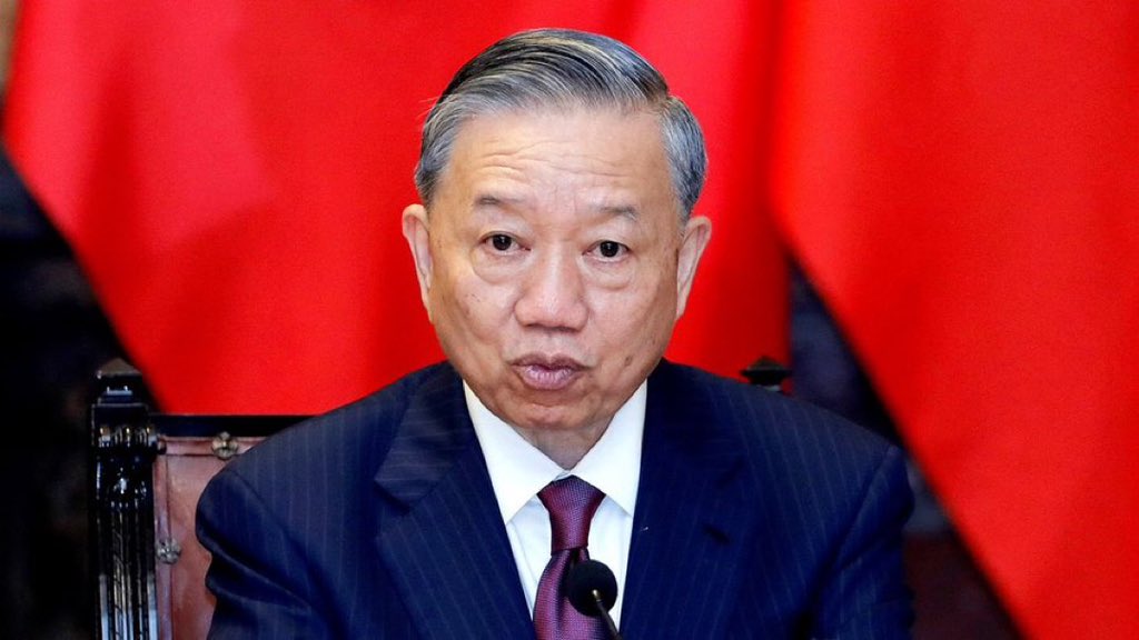 🐋: "Il Vietnam avvia colloqui commerciali con gli Stati Uniti: nuove opportunità all'orizzonte"