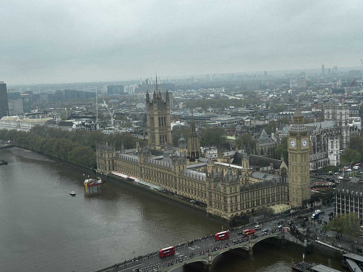 Simon_Azzam's tweet photo. Rückblick auf unseren Städte Trip nach London. Alle Fotos hier: https://t.co/ApzzVie57r. #London  #citytrip #uk https://t.co/07cUXO2ITg