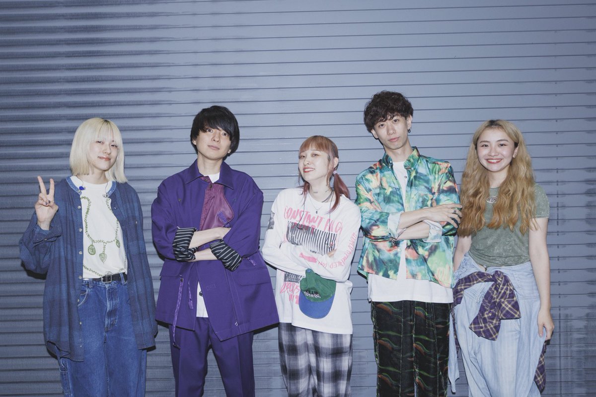 Chilli Beans. tweet media