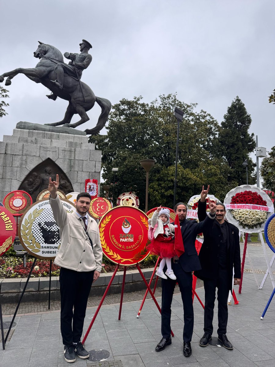 Zafer Partisi Samsun İl teşkilatı olarak, 23 Nisan Ulusal Egemenlik ve Çocuk Bayramı'mızı Atatürk Anıtı önünde kutladık. Zafer Partisi olarak; Atatürk çizgisinde Türk milliyetçisi bir gençlik inşaa etmek için canla başla çalışıyoruz.