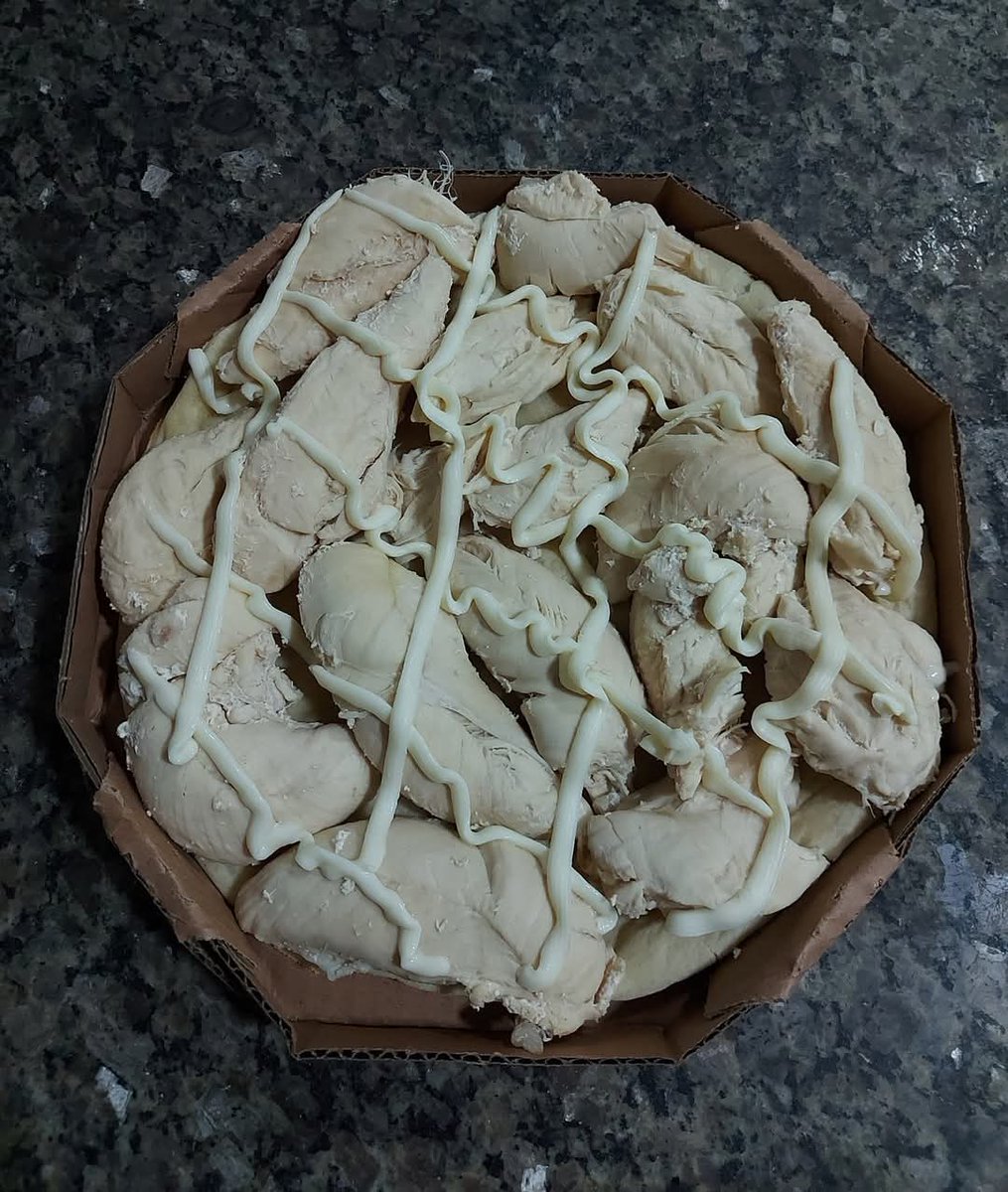 ola gente

vim divulgar meu trabalho, estou vendendo pizzas.. quem tiver interesse só entrar em contato

segue abaixo pizza de frango