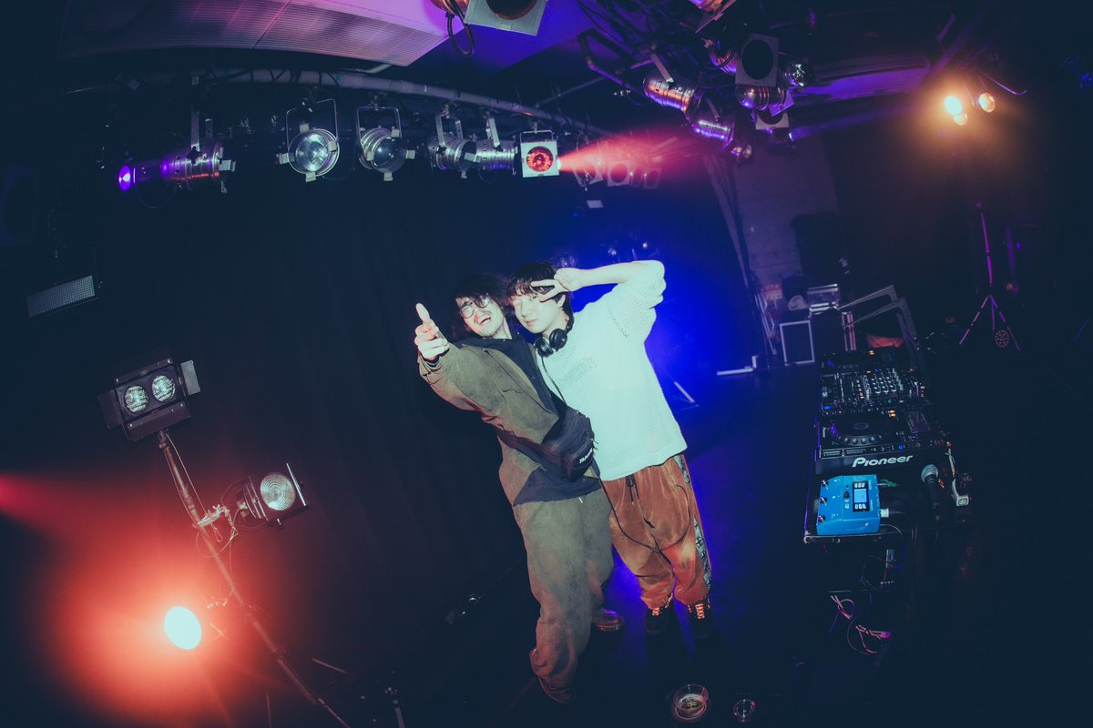Yackle (@yackle_yyy) on Twitter photo 2025.04.04.
GOMESS & Yackle
"Coexistenceâ Release Party -NIGHT-
ãã¿ãã¿ã§å°ãæéãçµã£ãŠããŸããŸãããâŠ
æ¹ããŠã4/4㯠#GYãªãªã ååã®ãã€ãç·šã§ããïŒ
ã³ããçŠã§ã©ã€ããäžã
ã§ããªãã£ãã®ã§ãåããŠfeat.ã¢ã¯ããšã®æ¥œæ²ãã©ã€ãã§æ«é²ã§ããŠå
æ ã§ãã å¬ããã£ããªã 2025.04.04.
GOMESS & Yackle
"Coexistenceâ Release Party -NIGHT-
ãã¿ãã¿ã§å°ãæéãçµã£ãŠããŸããŸãããâŠ
æ¹ããŠã4/4㯠#GYãªãªã ååã®ãã€ãç·šã§ããïŒ
ã³ããçŠã§ã©ã€ããäžã
ã§ããªãã£ãã®ã§ãåããŠfeat.ã¢ã¯ããšã®æ¥œæ²ãã©ã€ãã§æ«é²ã§ããŠå
æ ã§ãã å¬ããã£ããªã