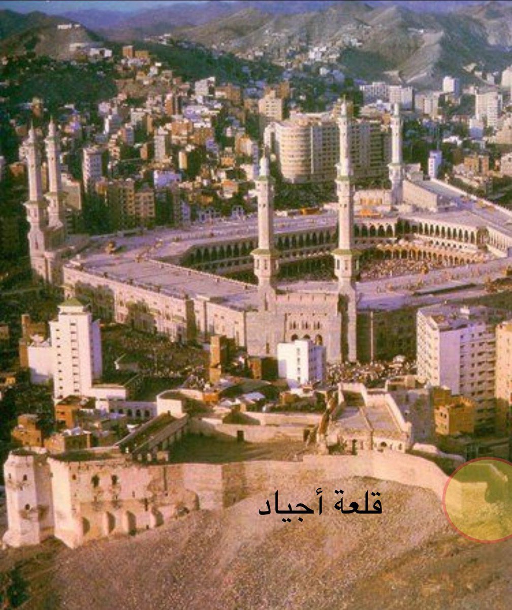 لمحة tweet media