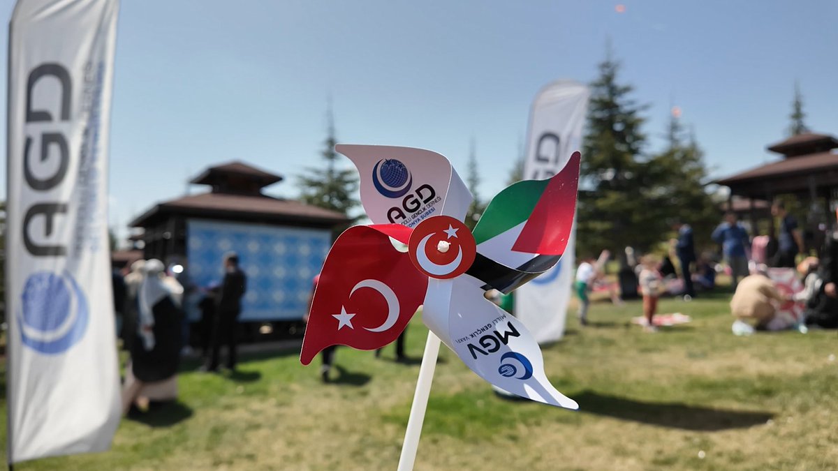 agdkonyasubesi's tweet photo. Uçurtmalarımızı Gazze’nin Çocuklarının Özgürlüğüne Uçurduk https://t.co/qXyUOALNIK