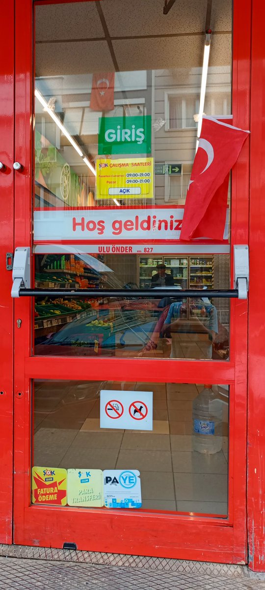 Egemenlik kayıtsız şartsız milletindir!

23 Nisan Ulusal Egemenlik ve Çocuk Bayramımız kutlu olsun 🇹🇷
Malum 3 harfli marketlerden birinin  Cumhuriyet'imize ve Şanlı Bayrağımıza verdiği önem... 
#deprem #earthquake #23Nisan #TürkTelekom #Turkcell #vodofone <a href="/herkesicinCHP/">CHP 🇹🇷</a>