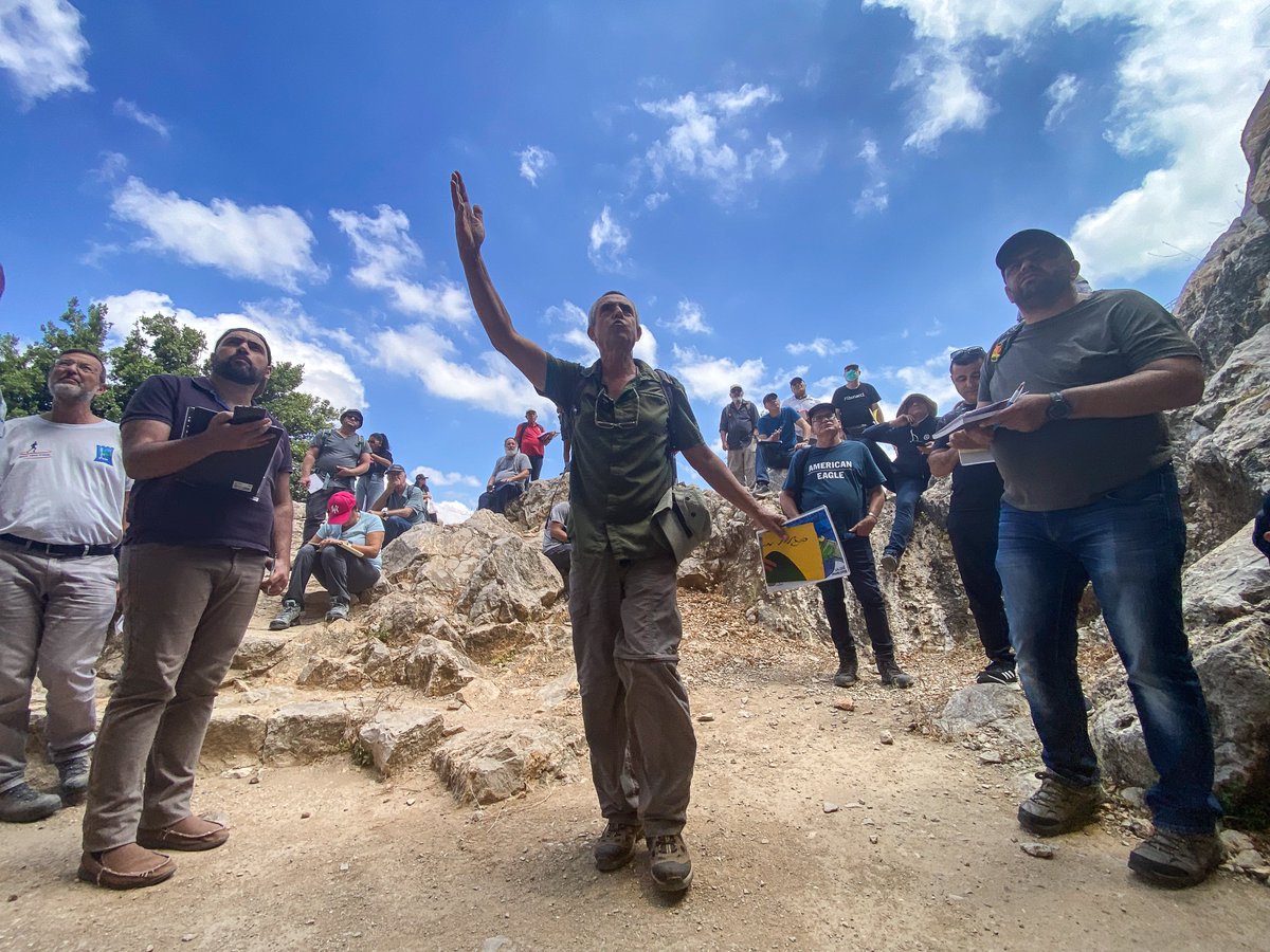 בכדי להכיר לך את עולם ההדרכה המרתק והמעניין של מורי הדרך, על קצה המזלג, אנו שמחים להזמינך לערב פתוח בשלוחות בית הספר לתיירות: חיפה, ת"א וירושלים, שיתקיים ביום ראשון, ה-27.4 בשעה 18:00.

הירשמו לערב הפתוח בשלוחה הרלוונטית עבורכם &gt;&gt; tayarut-school.co.il/5608