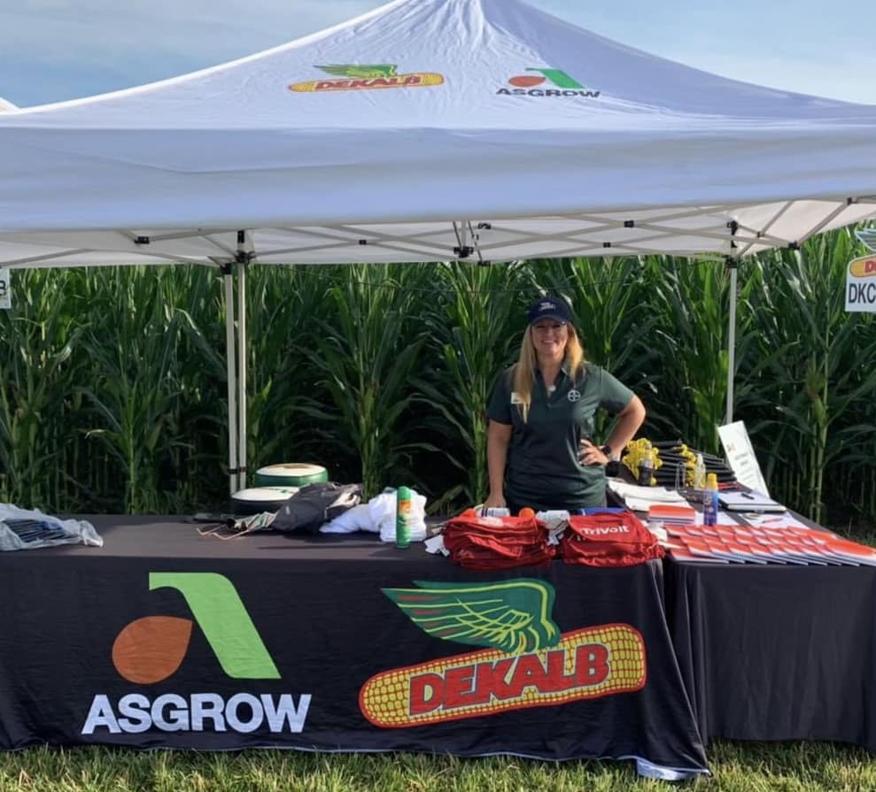 With it being National Admin day, we wanted to recognize our very own Chelli Faletti! Wishing the best admin the best day!