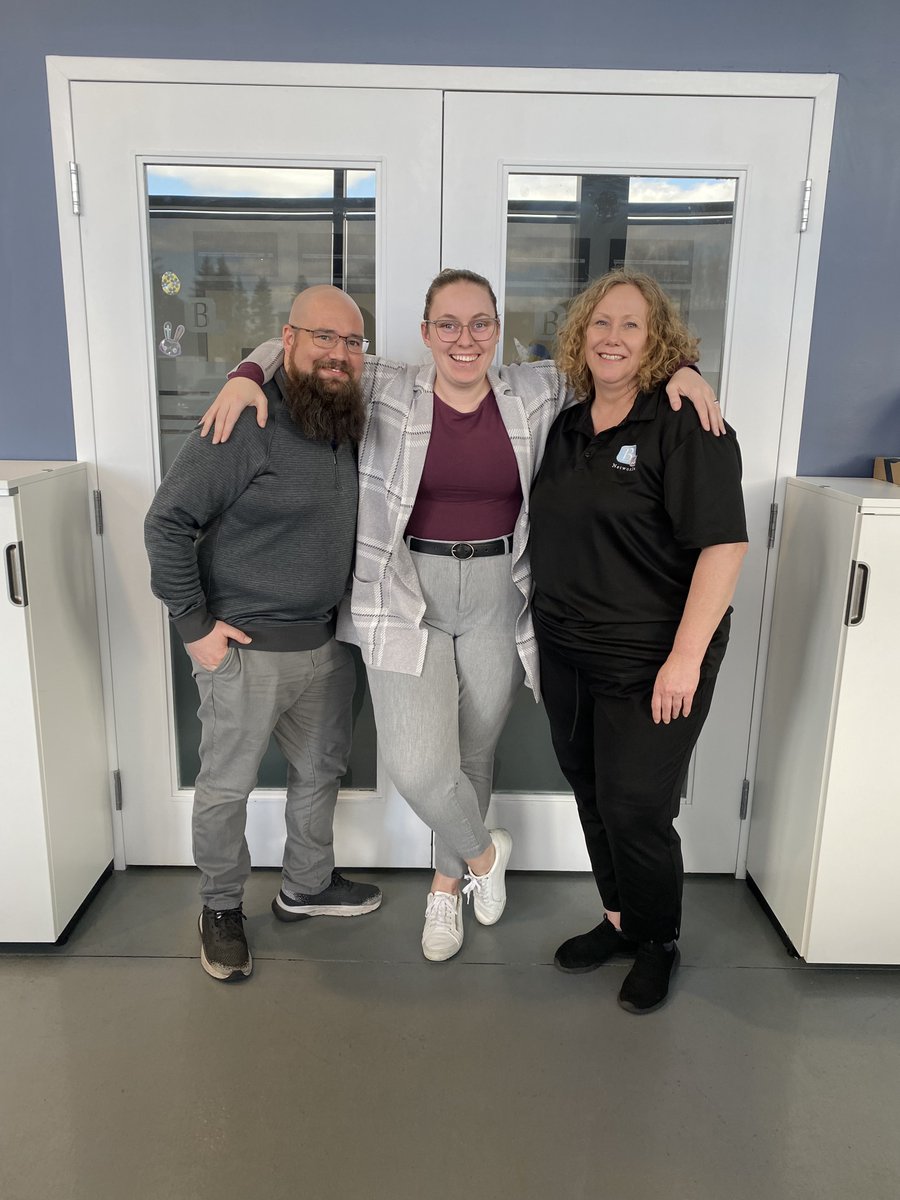 b4networks's tweet image. Shoutout to all the amazing admin pros out there — especially ours! 💪 You’re the ones who keep things running, schedules straight, and chaos in check.

Happy Admin Professionals Day! 💙

#adminprofessionals #adminpros #officerockstars #grateful #b4networks