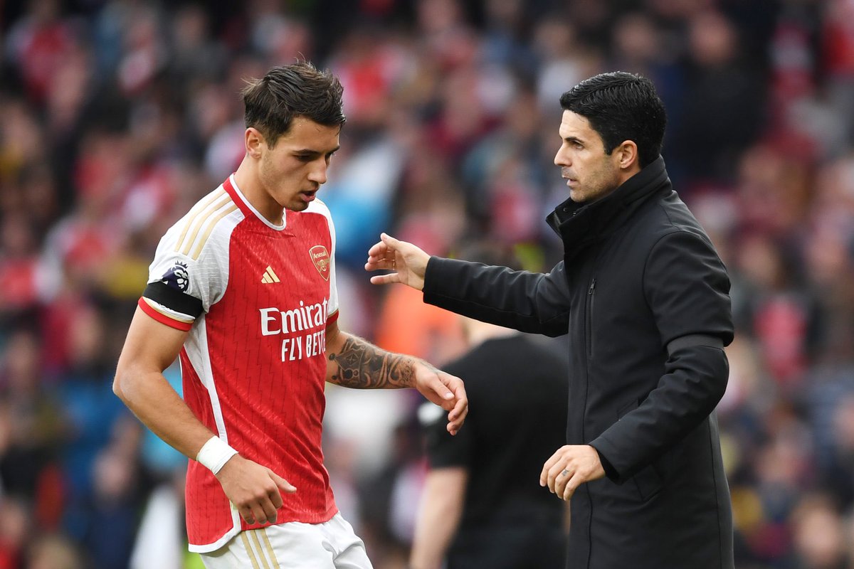 Arsenalnewschan's tweet photo. 🗣️Jakub Kiwior says he has always felt the support from #Arsenal boss Mikel Arteta: “Mikel tries to talk to the players not only about the things on the pitch, but also about different things in life, so we have this good relationship because he cares about us.

“He helps me very well because I'm always prepared. Even when I was sitting on the bench, I could feel the help from the coach that he was always prepared for me. Especially now, when he needs me, I'm always 100% ready to help the team.”