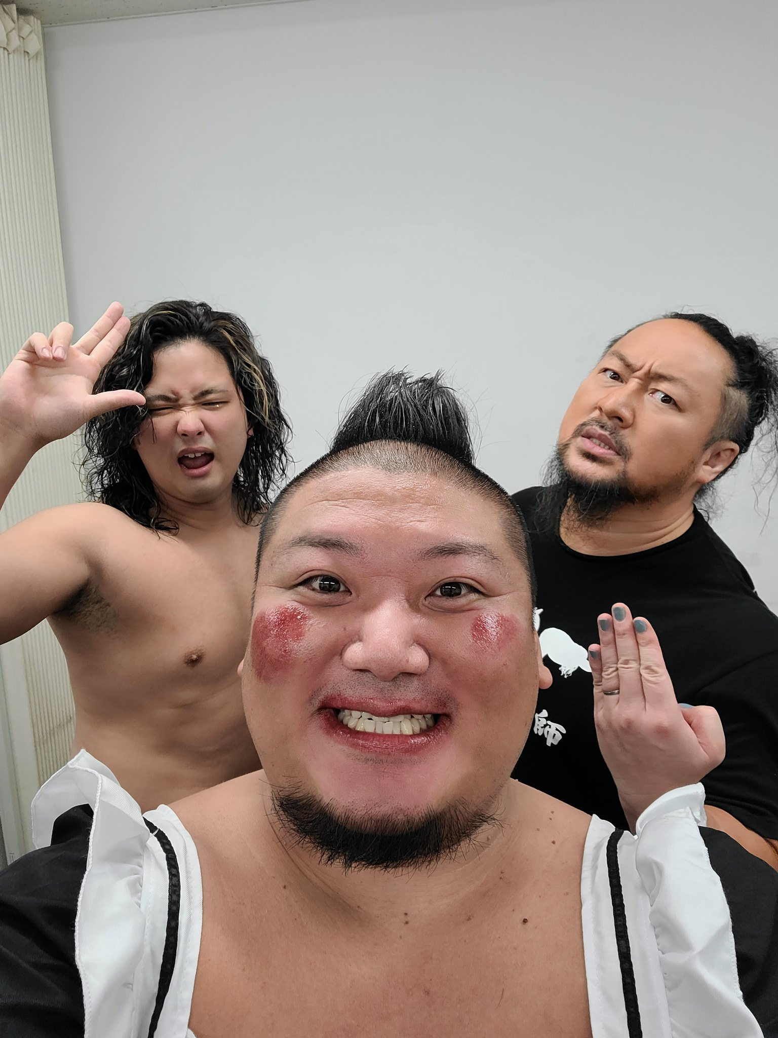 Amazon.co.jp: プロレス ドラゴンゲート マスク 吉田 隆司