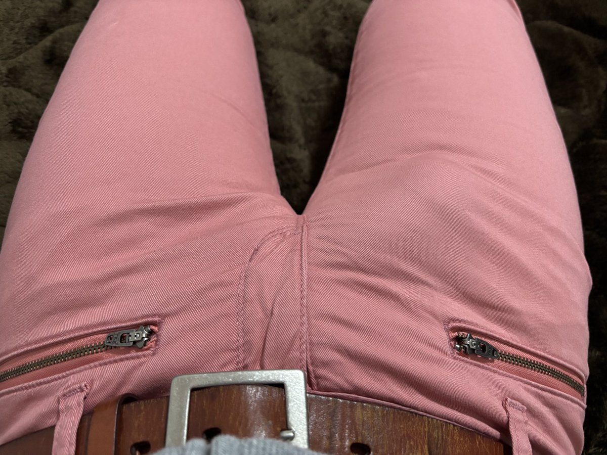 hya_ed's tweet image. 春色のズボンを買いました