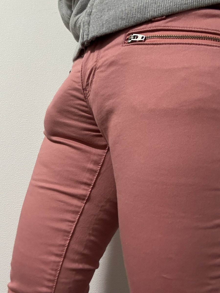 hya_ed's tweet image. 春色のズボンを買いました