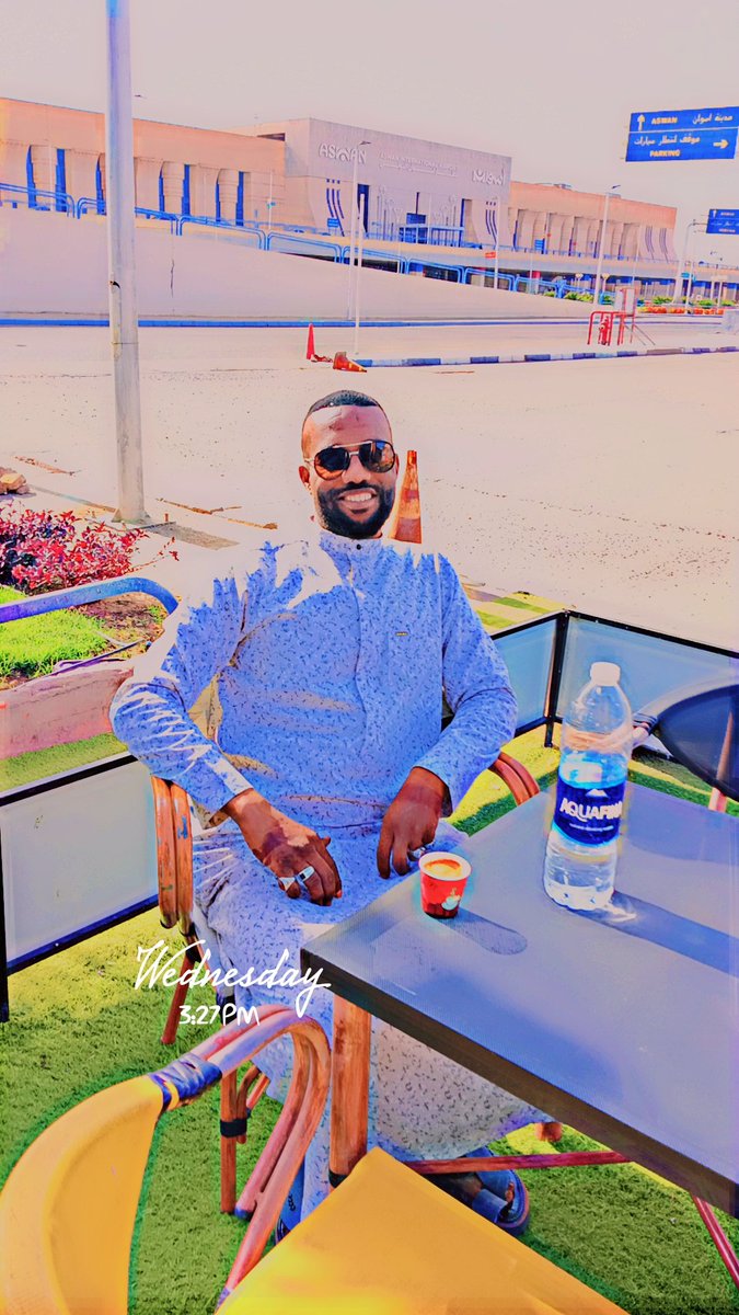 تعــزُ علينــا كَرامتنــا ويرخــصُ لأجلها ألــفَ غالـــىً...!!