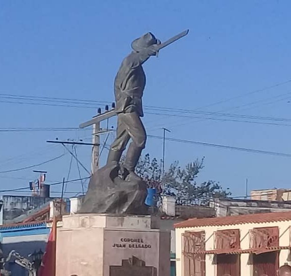 El que sea cubano y tenga valor que me siga. Fueron sus palabras para rescatar el cadáver del Titán de Bronce. Hace 127 años de su caída en combate y #BejucalPorMás de #Mayabeque lo recuerda presente. <a href="/DiazCanelB/">Miguel Díaz-Canel Bermúdez</a> <a href="/DrRobertoMOjeda/">Dr. Roberto Morales Ojeda</a> <a href="/BYuniaky/">Yuniasky Crespo Baquero.</a> <a href="/lamas_aguiar/">Manuel Aguiar Lamas</a> <a href="/PartidoPCC/">Partido Comunista de Cuba</a>