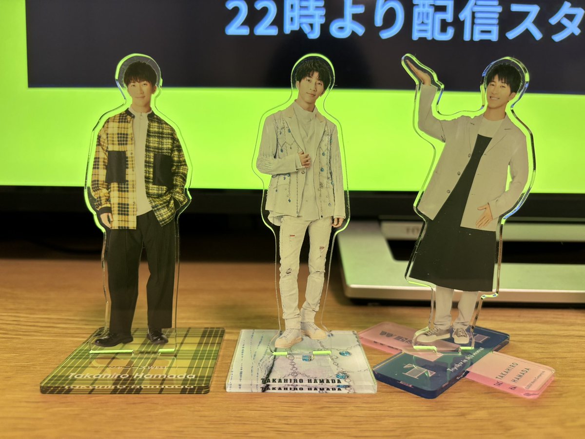 a______m0305's tweet photo. 10周年をきっかけに好きになって
初めての虹会。
これを機に新アクスタをようやく開封できた！
#WESTꓸの虹会 https://t.co/RYKBoxeGpp