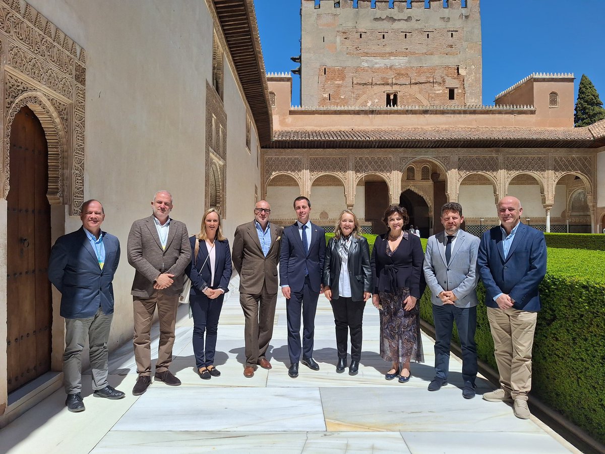 Llorenç Galmés (@ll_galmes) on Twitter photo Avui, en l’Assemblea General Extraordinària celebrada en el marc del I Fòrum Europeu de Gestors de Llocs Patrimoni Mundial a Granada, he tingut l’honor de ser reelegit com a president de l’ <a href="/AlianzaPaisajes/">Alianza de Paisajes Culturales Y Sitios Afines PM</a>, una xarxa clau per a la protecció i projecció internacional del nostre Avui, en l’Assemblea General Extraordinària celebrada en el marc del I Fòrum Europeu de Gestors de Llocs Patrimoni Mundial a Granada, he tingut l’honor de ser reelegit com a president de l’ <a href="/AlianzaPaisajes/">Alianza de Paisajes Culturales Y Sitios Afines PM</a>, una xarxa clau per a la protecció i projecció internacional del nostre