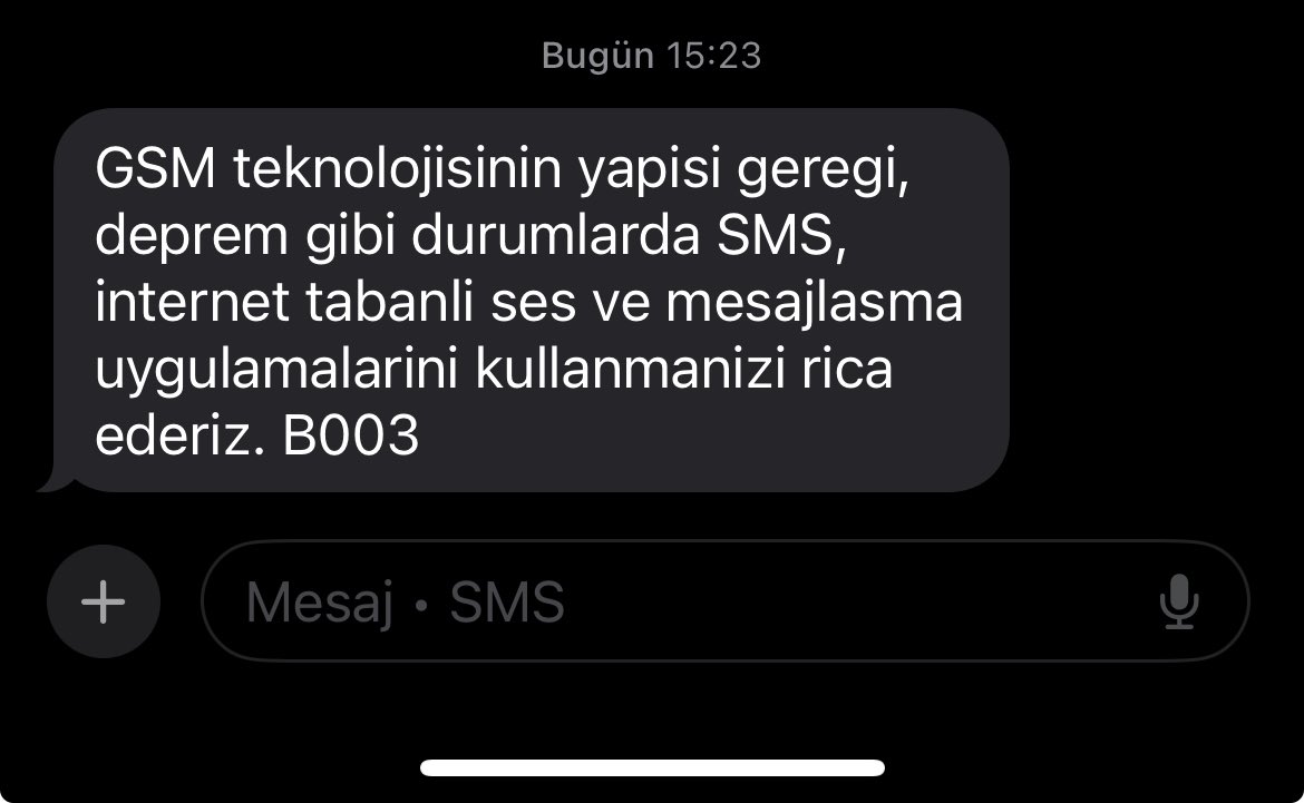 Vodafone den böyle bir mesaj geldi. Bazı ülkeler 10G altyapısını aktif hale getirirken, biz acil durumlarda eşimizi dostumuzu arayamıyoruz ve en yüksek fiyattan kullanamadığımız bir hizmete para veriyoruz. Allah belanızı versin #Vodafone #Turkcell #turktelekom