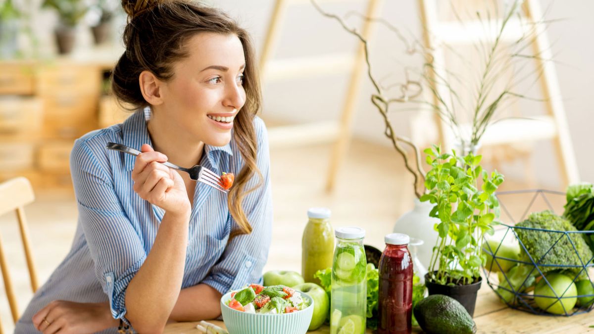 Water-rich foods that are high in essential minerals and vitamins should be your go-to ingredients in these hot months. Eat These 6 Foods To Keep Cool In The Summer. Tap the link to read more. 

Author :Deepali Dhingra 
zeezest.com/food/6-best-co… 

#ZeeZest #ZeeZestEditorials