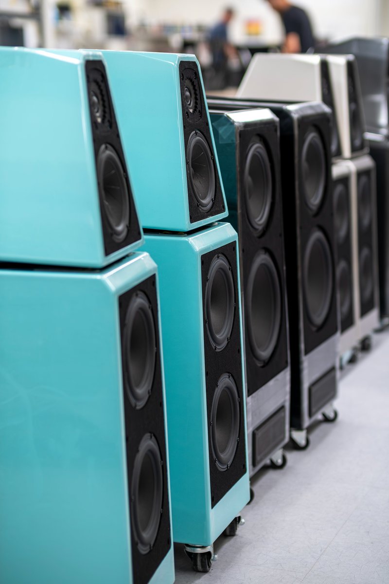 WilsonAudio's tweet photo. Wilson Audio #WorkInProgressWednesday: #TheWATTPuppy, #ChronosonicXVX & #SasahV
π
π
π
#ExcellenceInAllThings #AuthenticExcellence #HighEndAudio #Bespoke #Reliable #Capacitors #RelCap #HiFi #Audiophile #Speaker #Loudspeaker #Music #Luxury #MadeInUSA #MadeInAmerica #AudioGoals #UTAH #Precision #Handmade #Handcrafted #Award #AwardWinning #WIP