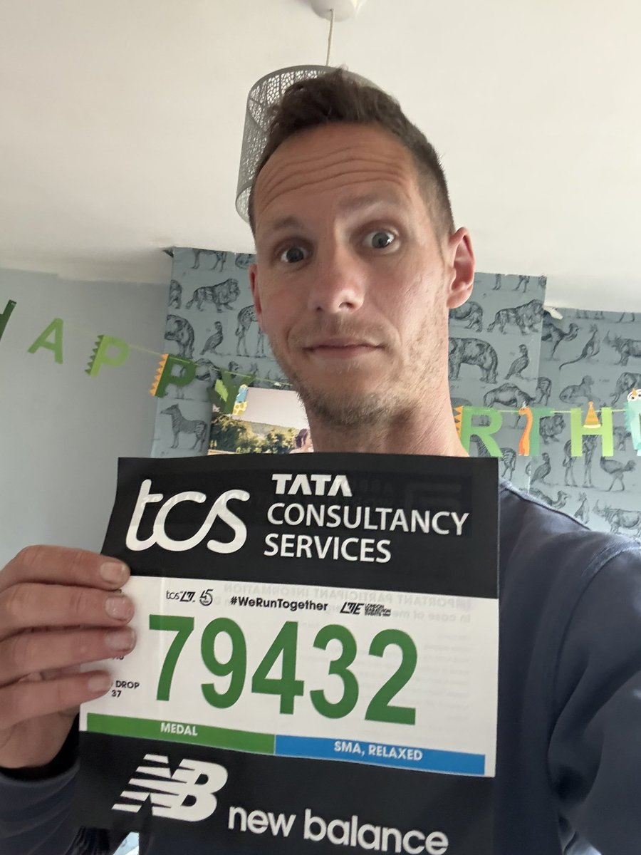 Chris Hopkins tweet media