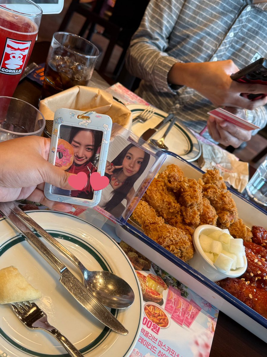 pรคu (@deokzyo) on Twitter photo celebrated chaeyoungโs birthday today โ birthday exhibit hosted by <a href="/REDPOINT423/">RED POINT๐.</a> <a href="/CYBar_CN/">Chaeyoung Bar</a> <a href="/Ethereal__CY/">Ethereal_CY</a> + chimaek (ofc had to try๐ flavored beer in celebration of chaeng today ๐คค)
thank you, doc <a href="/radzyoactive/">4๏ธโฃ THIS IS FOR ๐ฒ | โข saw TWICE & Coldplay ๐ฐ๐ท</a> sa paginform about the exhibit! nice meeting you in seoul!
HAPPY celebrated chaeyoungโs birthday today โ birthday exhibit hosted by <a href="/REDPOINT423/">RED POINT๐.</a> <a href="/CYBar_CN/">Chaeyoung Bar</a> <a href="/Ethereal__CY/">Ethereal_CY</a> + chimaek (ofc had to try๐ flavored beer in celebration of chaeng today ๐คค)
thank you, doc <a href="/radzyoactive/">4๏ธโฃ THIS IS FOR ๐ฒ | โข saw TWICE & Coldplay ๐ฐ๐ท</a> sa paginform about the exhibit! nice meeting you in seoul!
HAPPY