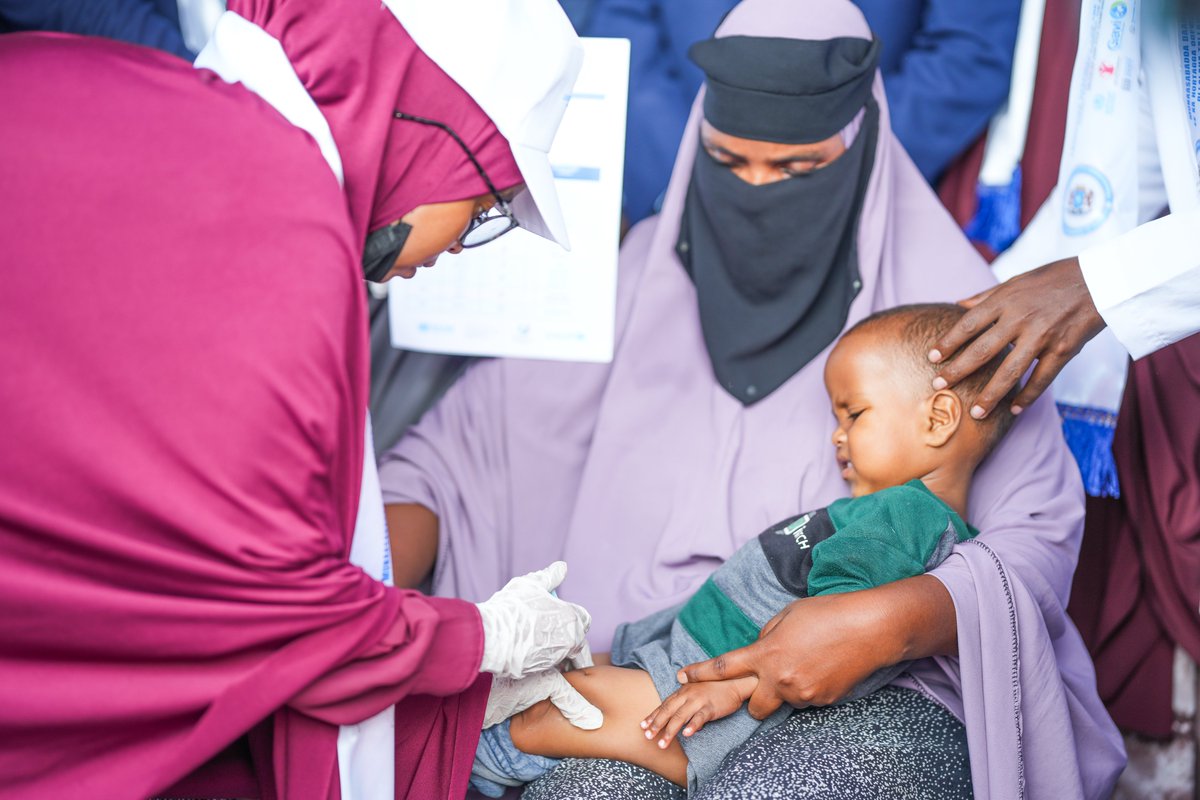 Be Digital Media (@bdigitalafrica) on Twitter photo <a href="/SaniaNishtar/">Dr Sania Nishtar</a> <a href="/MoH_Somalia/">Ministry of Health- Somalia</a> <a href="/gavi/">Gavi, the Vaccine Alliance</a> We were honored to be part of this milestone event today at #BanadirHospital in Mogadishu.
Capturing the launch of PCV & #Rotavirus vaccines for <a href="/MoH_Somalia/">Ministry of Health- Somalia</a> was more than media—it was witnessing history.
Together, we amplify health impact.
#VaccinesWork #SomaliaHealth
@Gavi <a href="/WHO/">World Health Organization (WHO)</a> <a href="/SaniaNishtar/">Dr Sania Nishtar</a> <a href="/MoH_Somalia/">Ministry of Health- Somalia</a> <a href="/gavi/">Gavi, the Vaccine Alliance</a> We were honored to be part of this milestone event today at #BanadirHospital in Mogadishu.
Capturing the launch of PCV & #Rotavirus vaccines for <a href="/MoH_Somalia/">Ministry of Health- Somalia</a> was more than media—it was witnessing history.
Together, we amplify health impact.
#VaccinesWork #SomaliaHealth
@Gavi <a href="/WHO/">World Health Organization (WHO)</a>