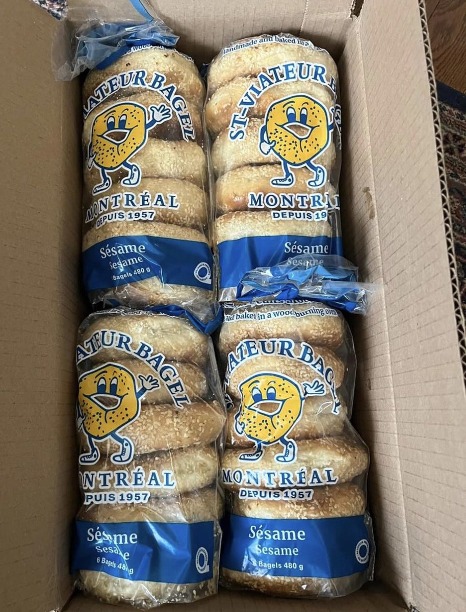 M79 🏌🏼♂️🏆🎗️🇨🇦🇮🇱 (@cdnwallguy) on Twitter photo <a href="/jewishmemequeen/">The Jewish Meme Queen</a> It’s not possible to get a decent bagel in the US. The gold standard is <a href="/StViateurBagel/">StViateurBagel</a> in Montreal. <a href="/jewishmemequeen/">The Jewish Meme Queen</a> It’s not possible to get a decent bagel in the US. The gold standard is <a href="/StViateurBagel/">StViateurBagel</a> in Montreal.