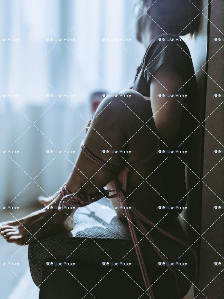305 Use Proxy tweet media