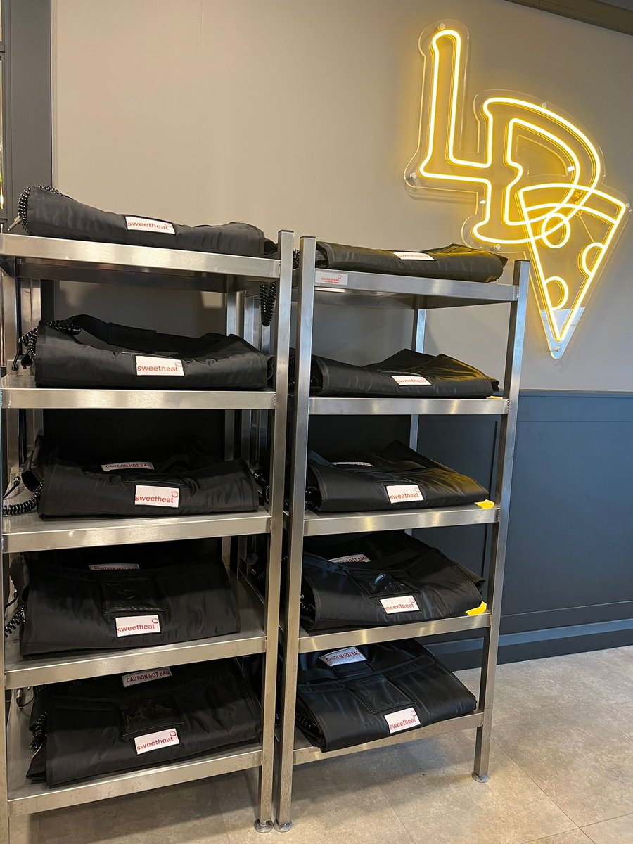 La Dolce Vita of Newry, Northern Ireland now delivering their Pizzas &amp; Burgo with Sweetheat Heated Delivery Bags sweetheat.co.uk #sweetheatheateddeliverybag#homedelivery #restaurant #hospitality #hotfood  #catering #chef #pizza #pizzeria #burgers #northernireland #newry